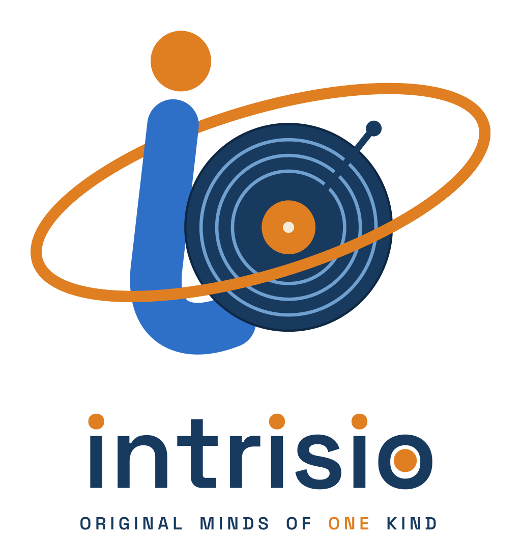 Intrisio logo t-shirt mockup, cream